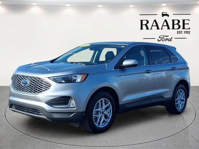 Used 2024 Ford Edge SEL w/ Convenience Package AWD/4WD image 3