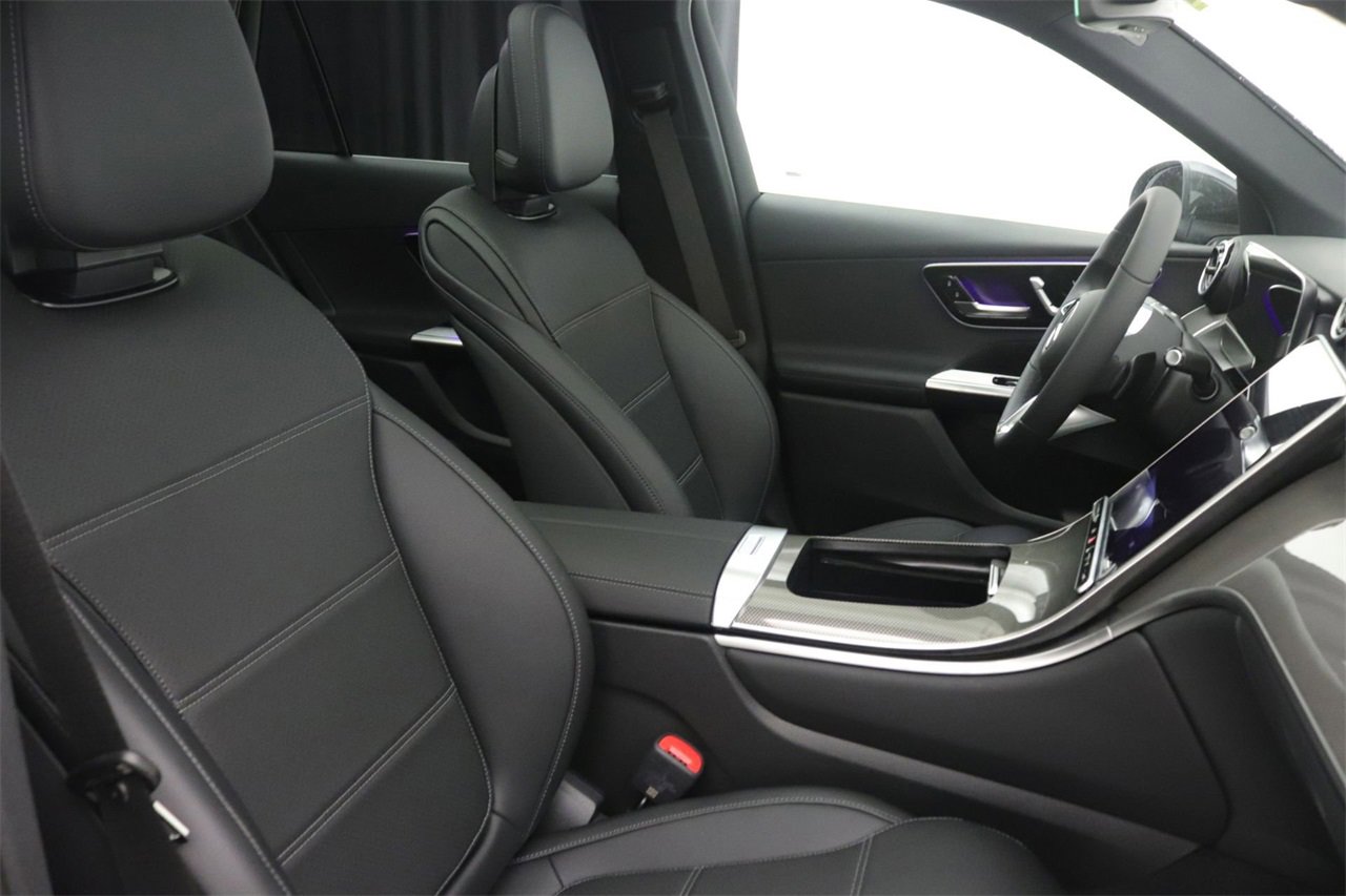 New 2026 Mercedes-Benz GLC 300 image 9