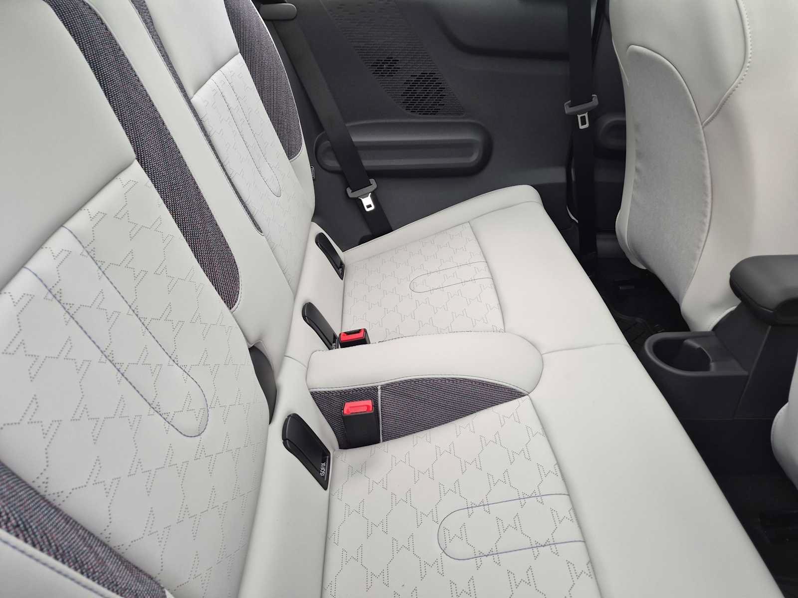 New 2027 MINI Cooper 2-Door Hardtop FWD image 22