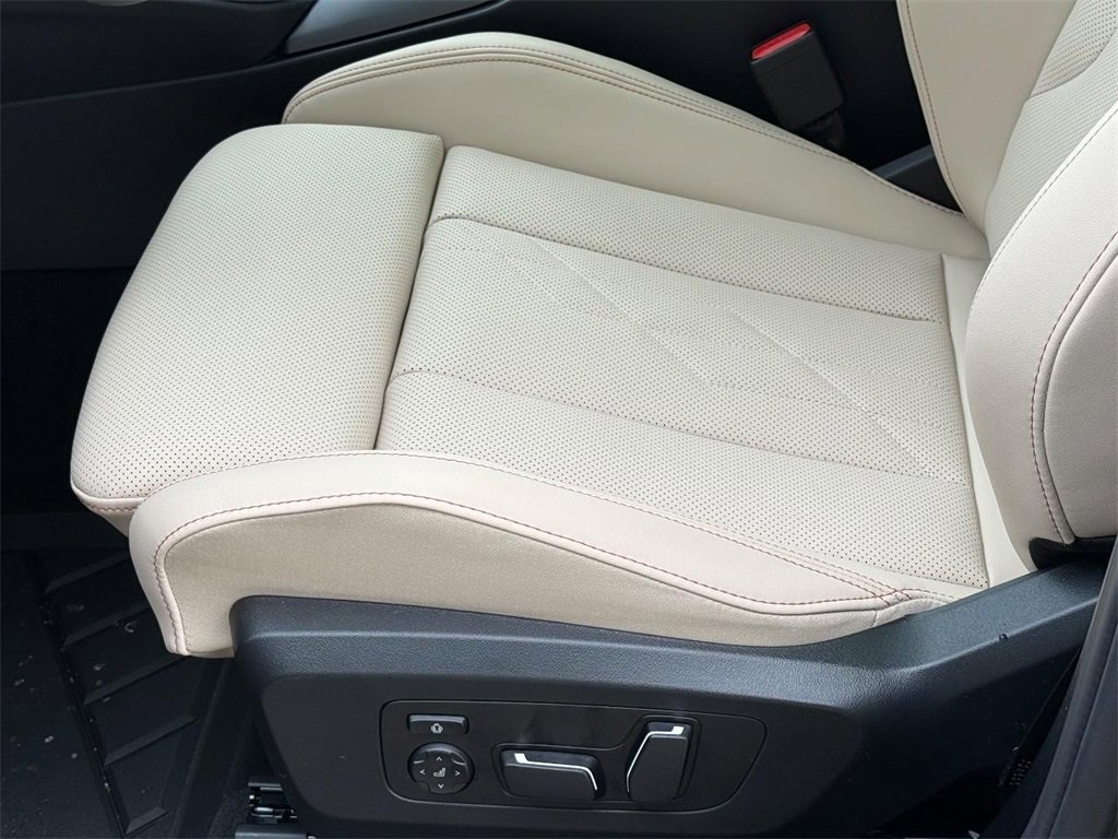 New 2026 BMW X3 xDrive30 w/ Premium Package image 17