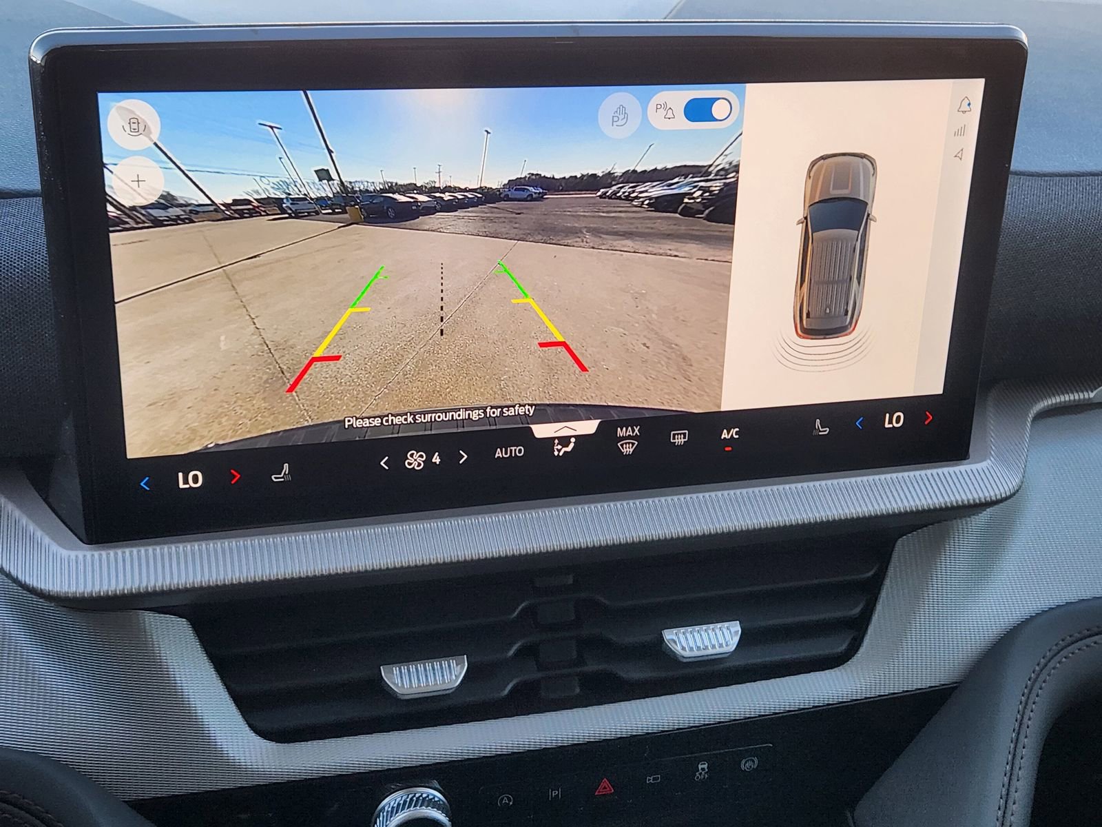 New 2026 Ford Explorer Active image 18