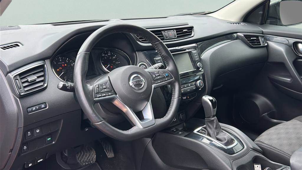Used 2019 Nissan Rogue Sport SV w/ Technology Package image 27