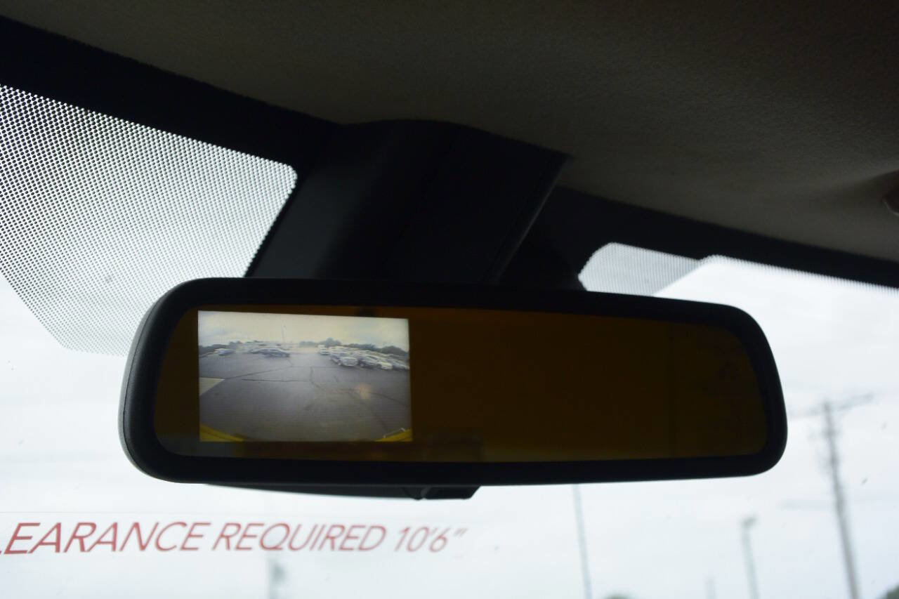 Used 2021 GMC Savana 3500 Extended w/ Power Convenience Package image 20