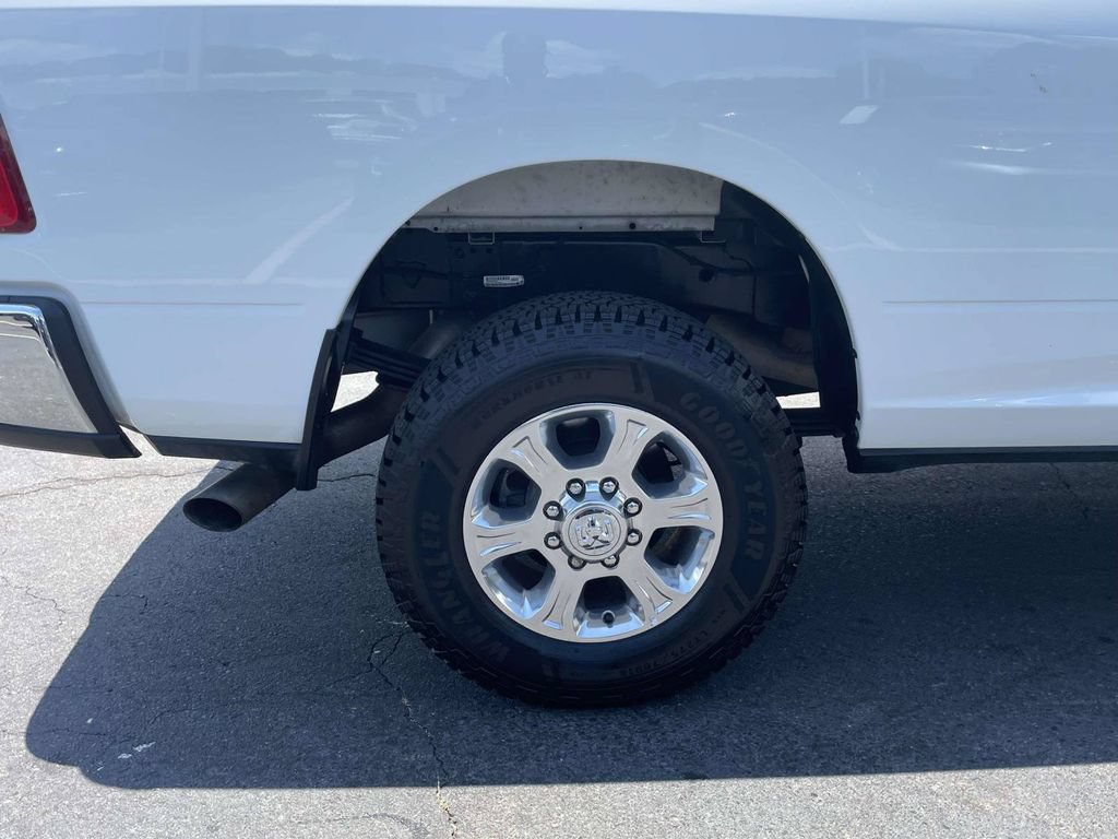 Used 2024 RAM 3500 Big Horn AWD/4WD image 10