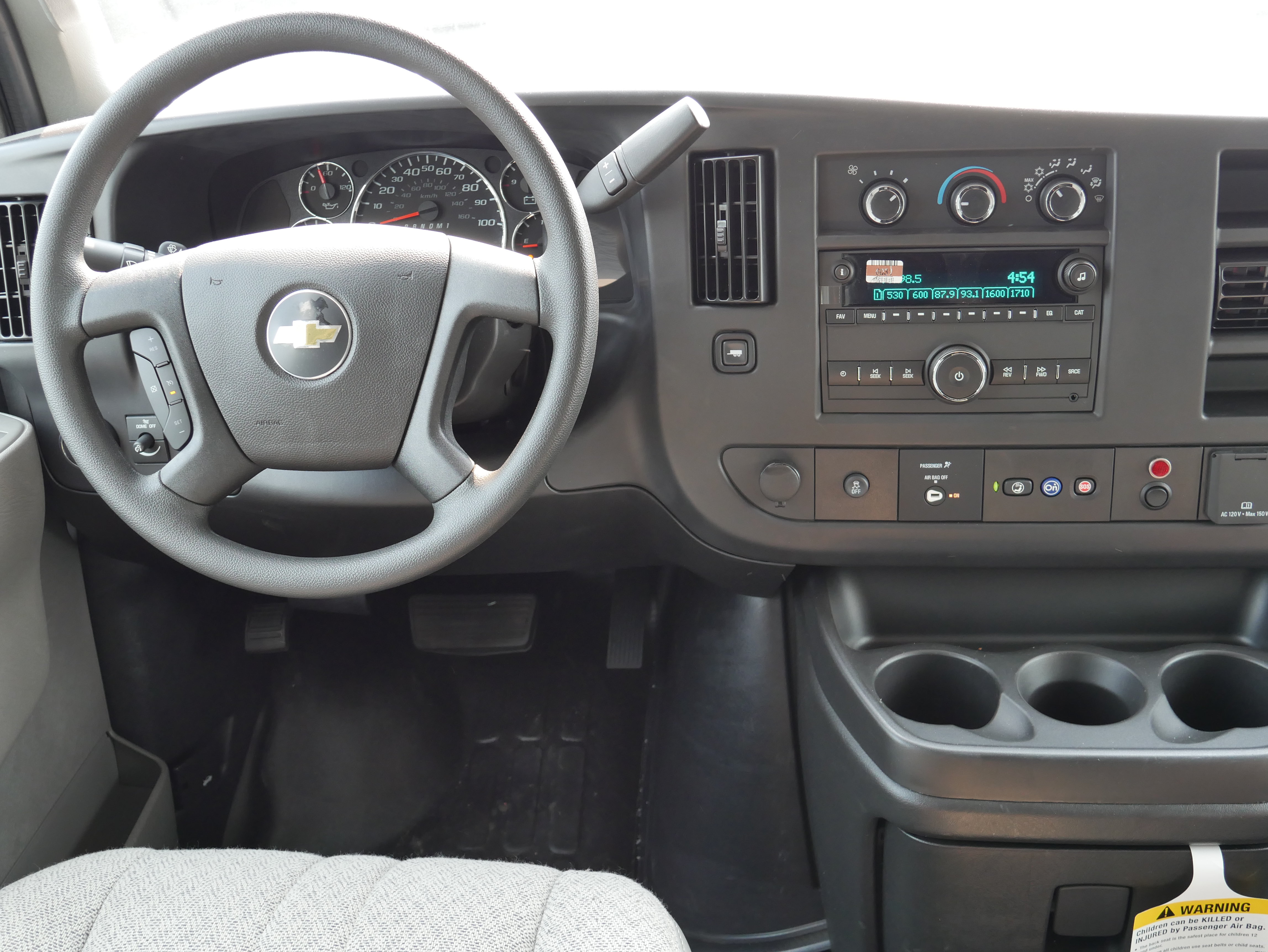 New 2025 Chevrolet Express 3500 w/ Power Convenience Package RWD image 24