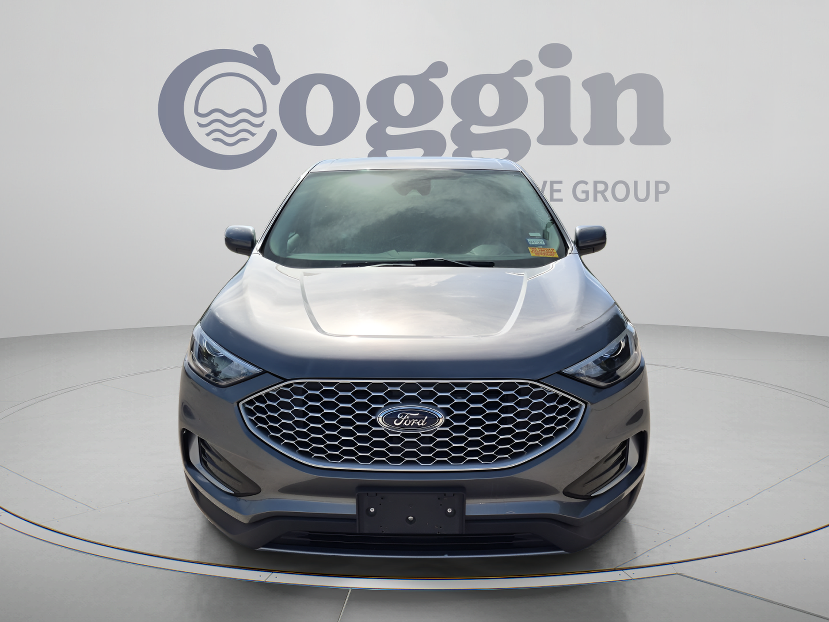 Used 2024 Ford Edge SEL AWD/4WD image 9