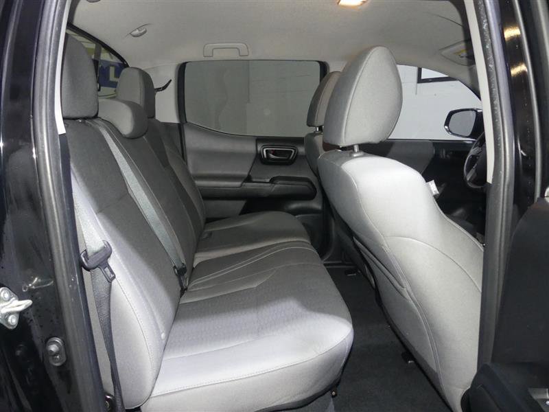Used 2017 Toyota Tacoma SR image 25