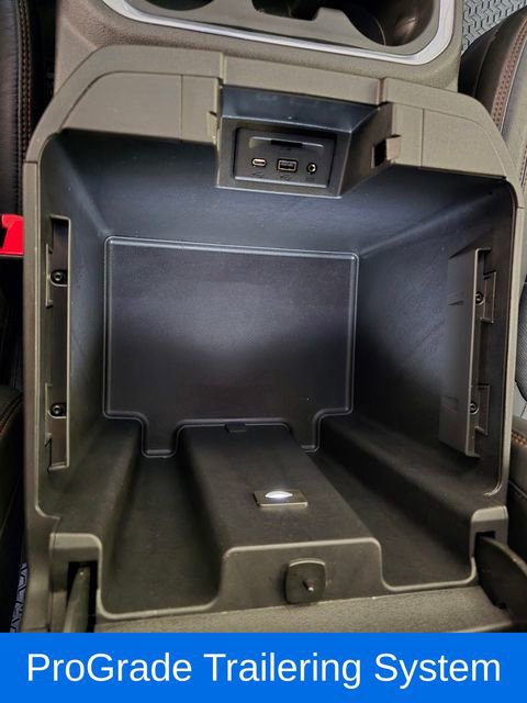 Used 2021 GMC Sierra 1500 AT4 image 26