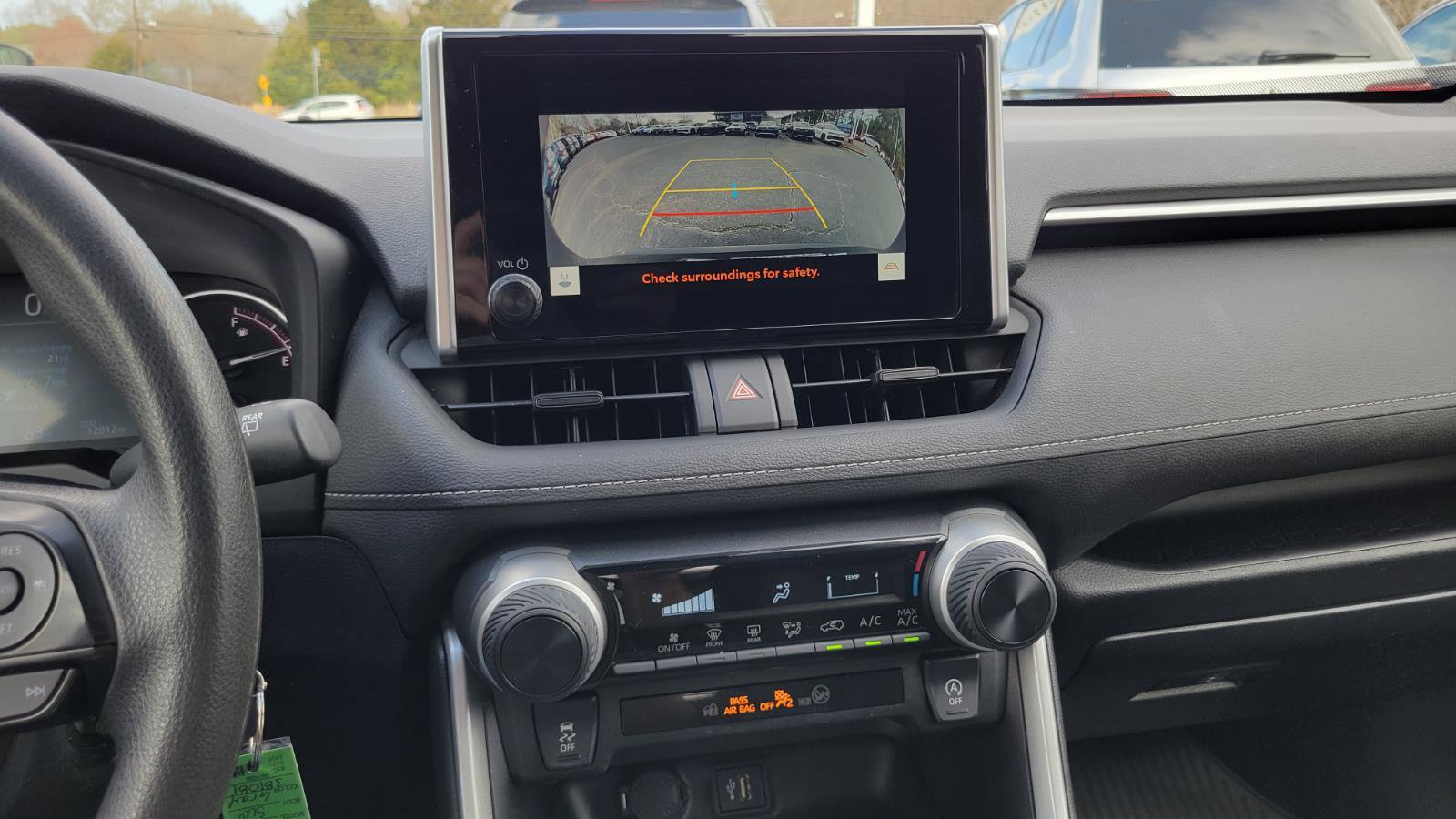 Used 2023 Toyota RAV4 LE image 24