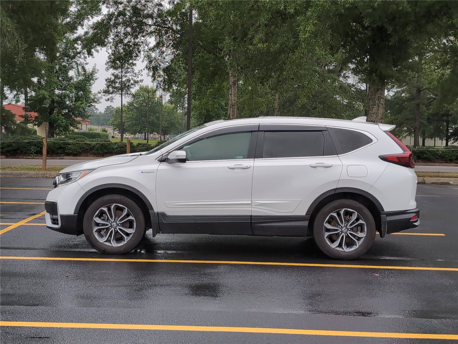 Used 2022 Honda CR-V EX-L image 2