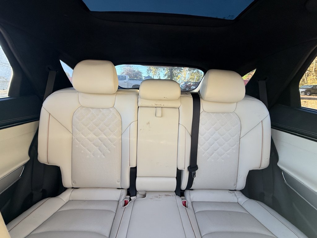 Used 2024 Genesis Electrified GV70 w/ Prestige Package AWD/4WD image 21