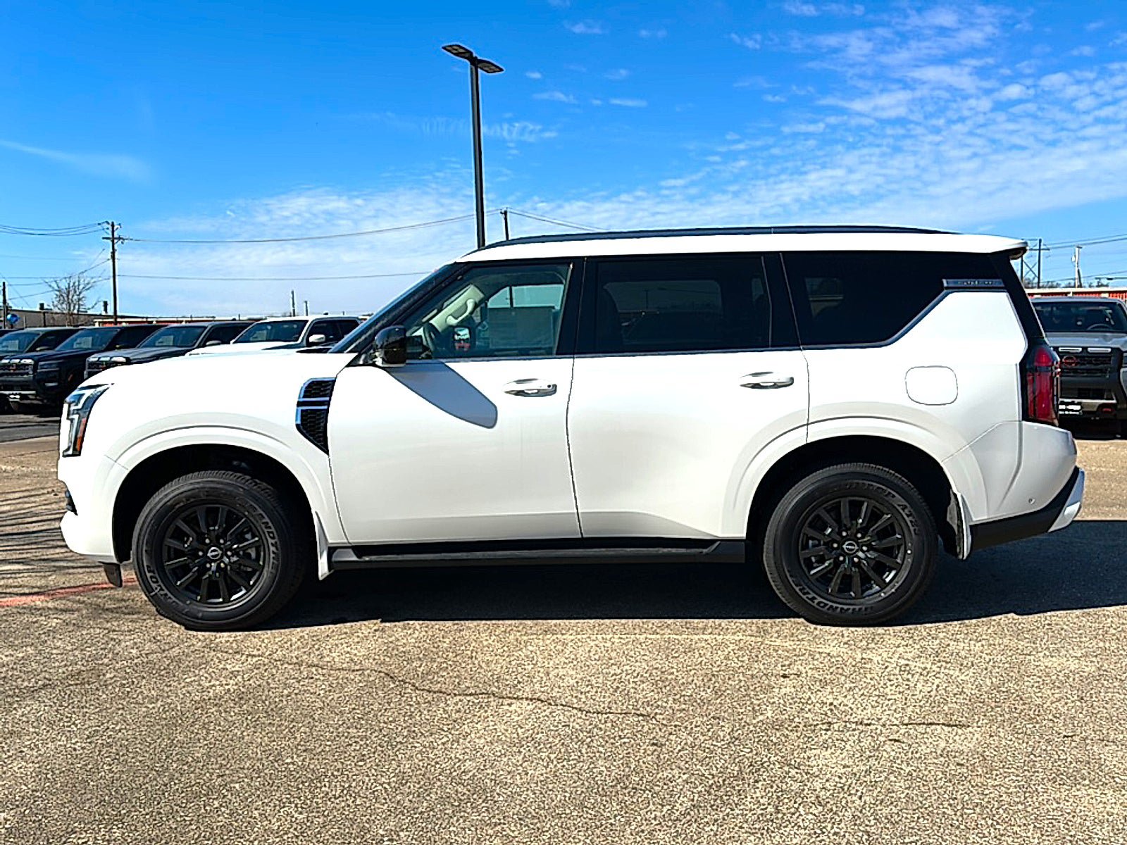 New 2025 Nissan Armada SV RWD image 5