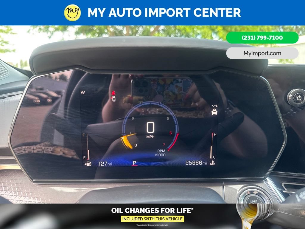 Used 2025 Chevrolet Trax ACTIV FWD image 18