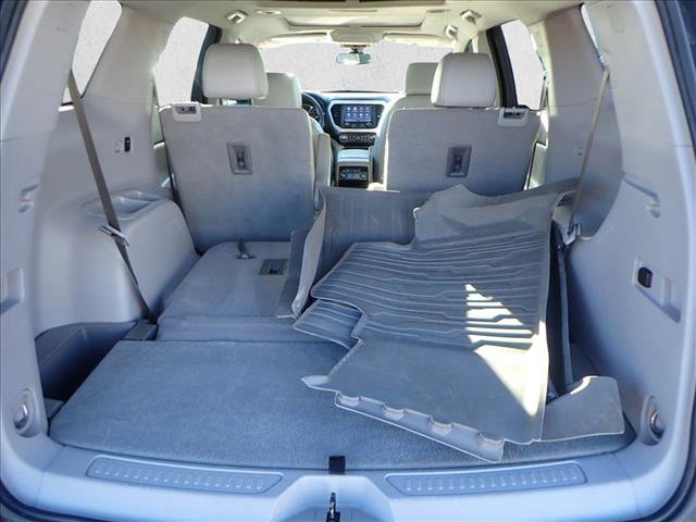 Used 2022 GMC Acadia SLT w/ Preferred Package image 6
