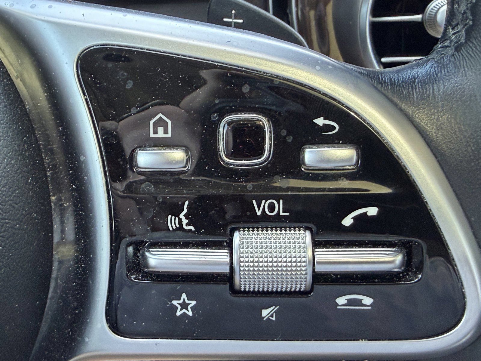 Used 2022 Mercedes-Benz GLC 300 4MATIC image 30
