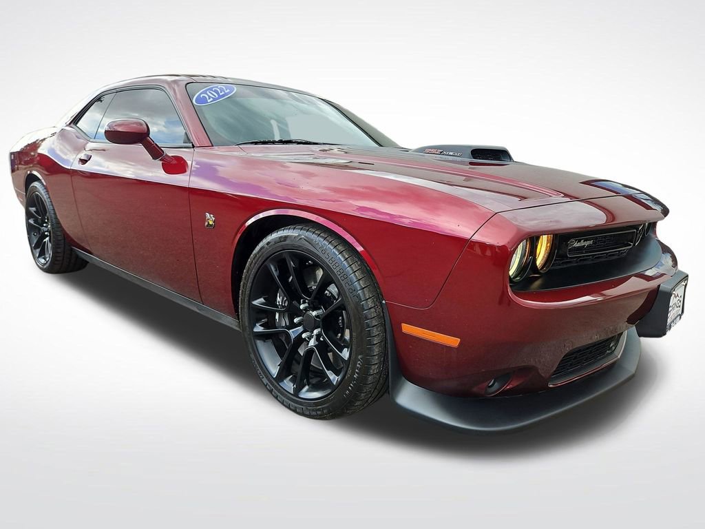 Used 2022 Dodge Challenger R/T Scat Pack w/ Shaker Package RWD image 7