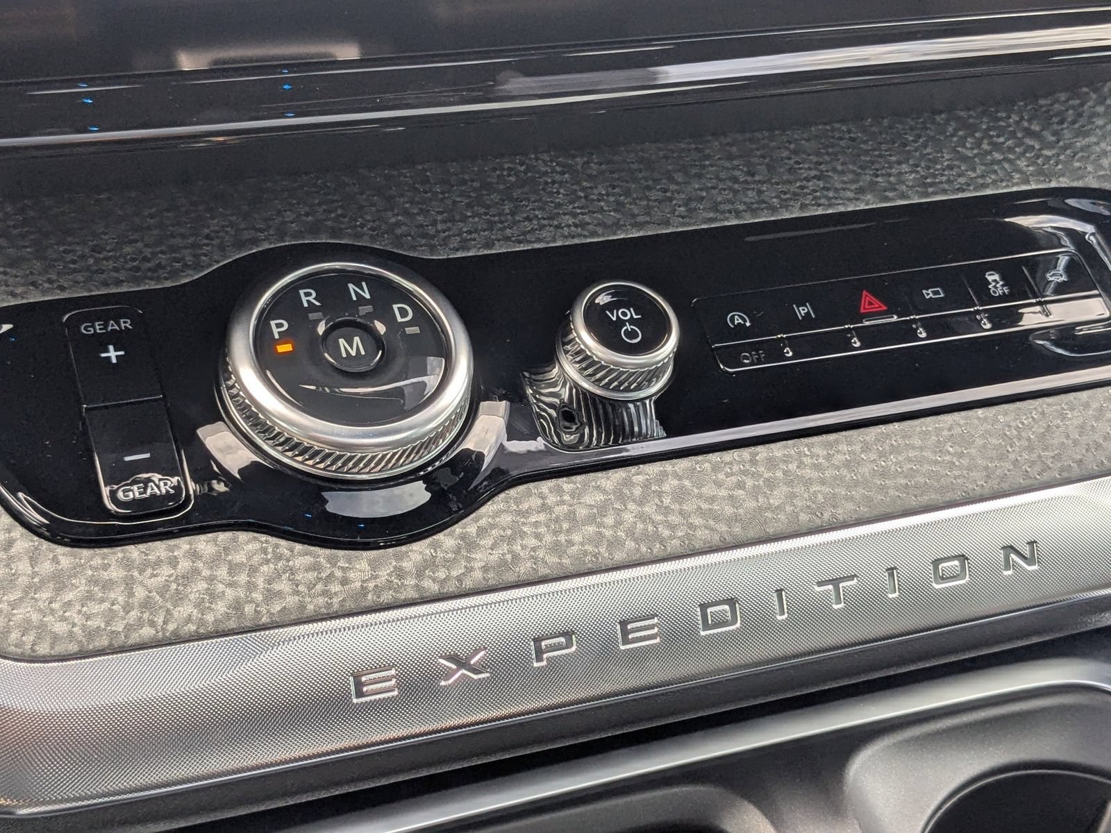 New 2025 Ford Expedition Tremor AWD/4WD image 25