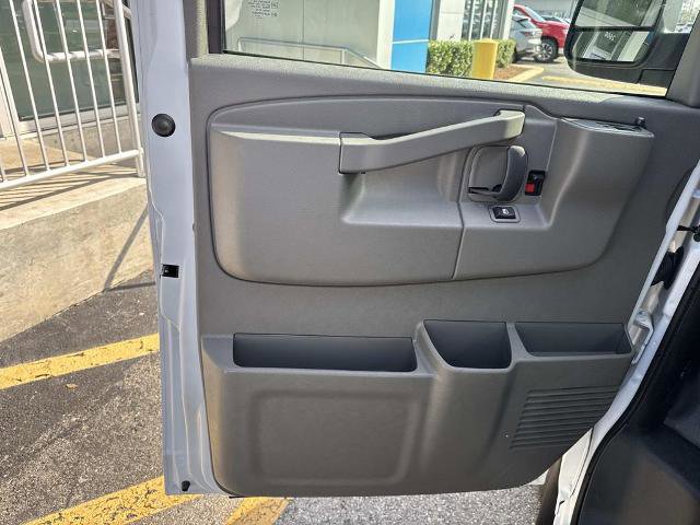 New 2025 Chevrolet Express 2500 Extended w/ Enhanced Convenience Package image 13