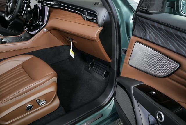 New 2026 Maserati Grecale Folgore AWD/4WD image 25