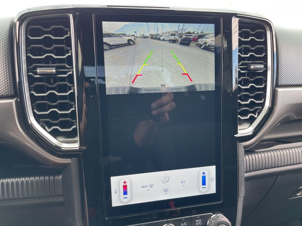 New 2025 Ford Ranger XLT w/ FX4 Off-Road Package image 9