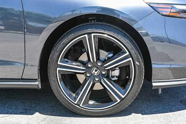 Used 2026 Honda Accord SE image 13