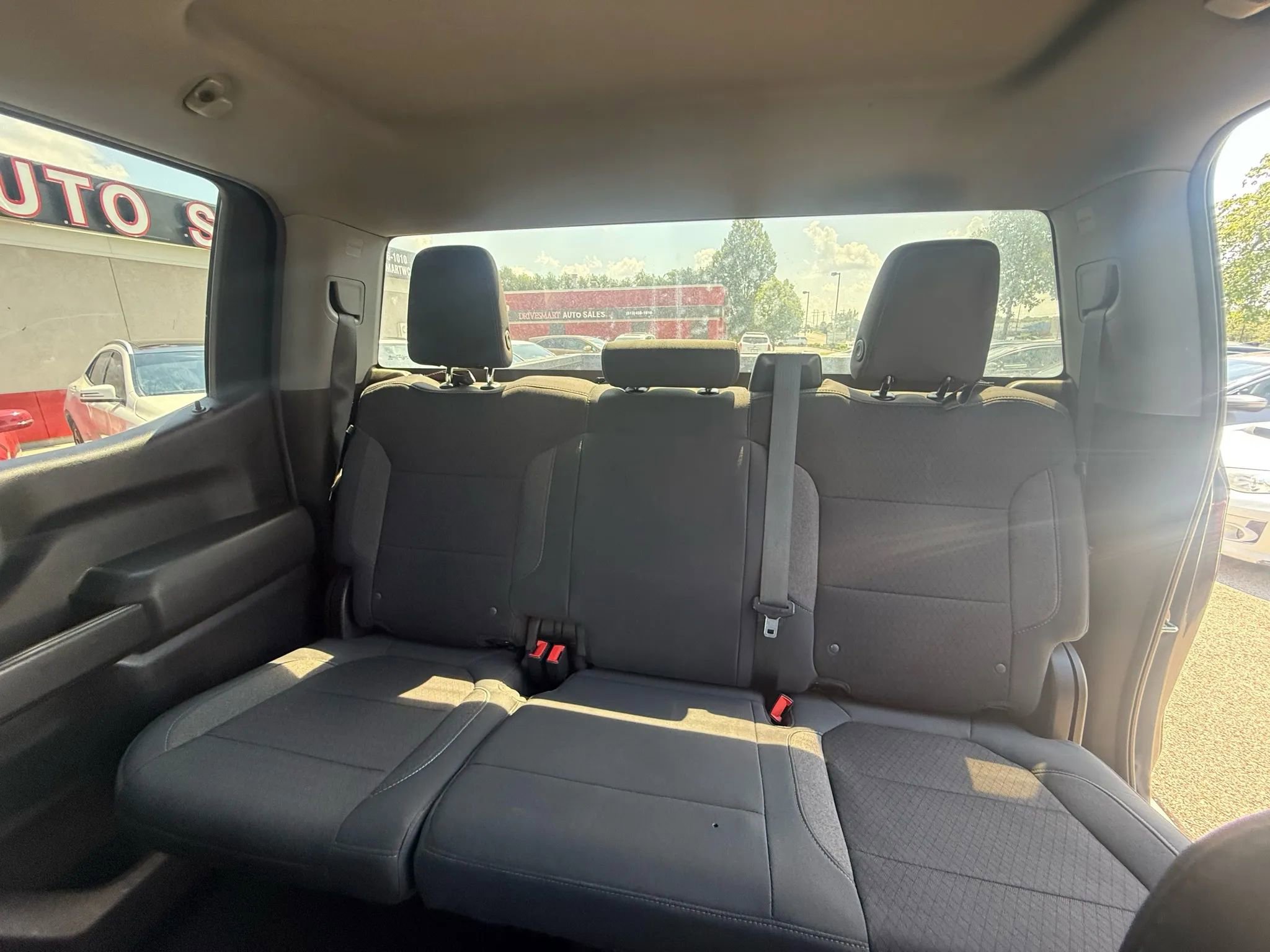 Used 2020 Chevrolet Silverado 1500 LT image 15