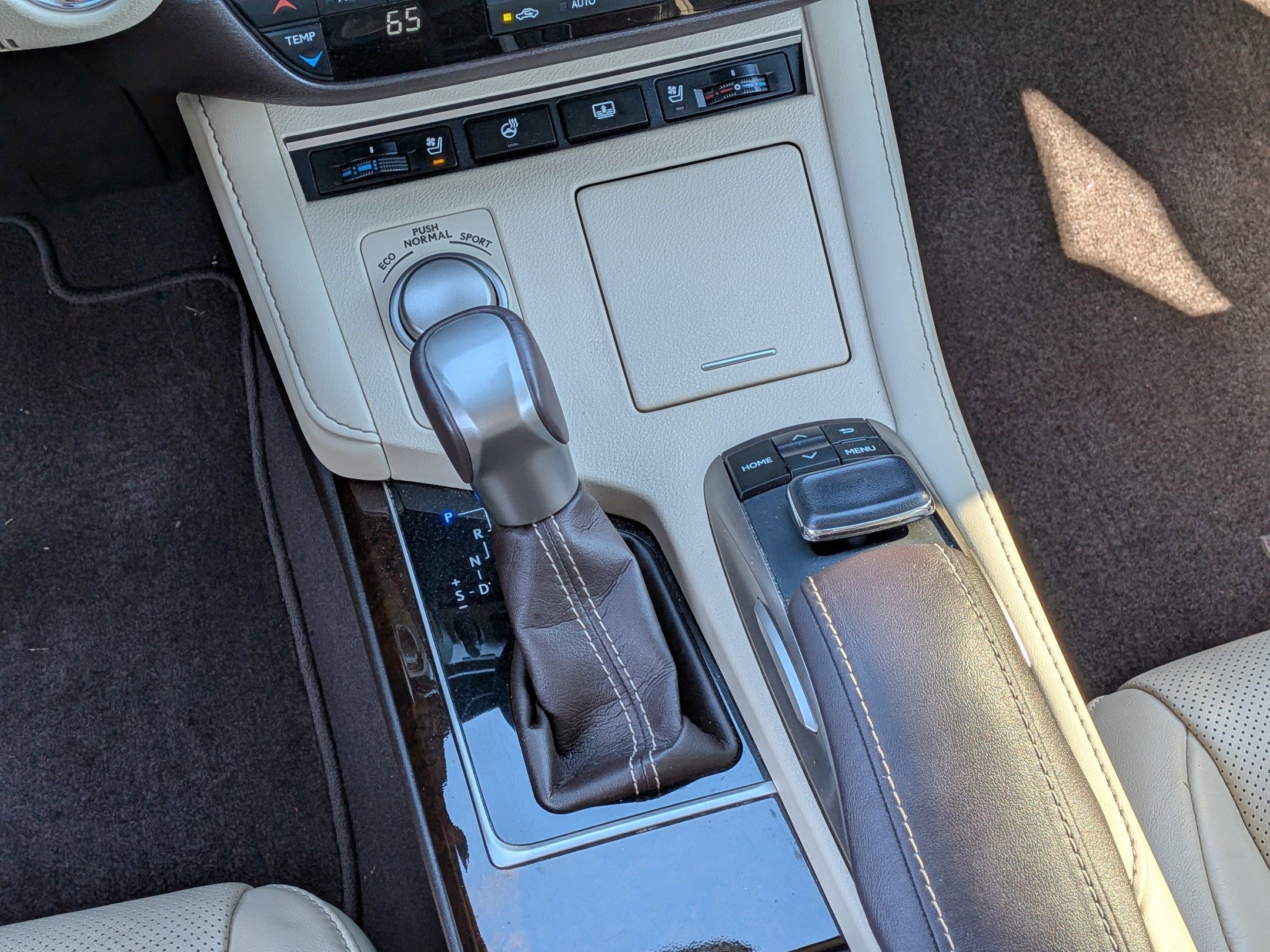 Used 2017 Lexus ES 350 w/ Luxury Package FWD image 24