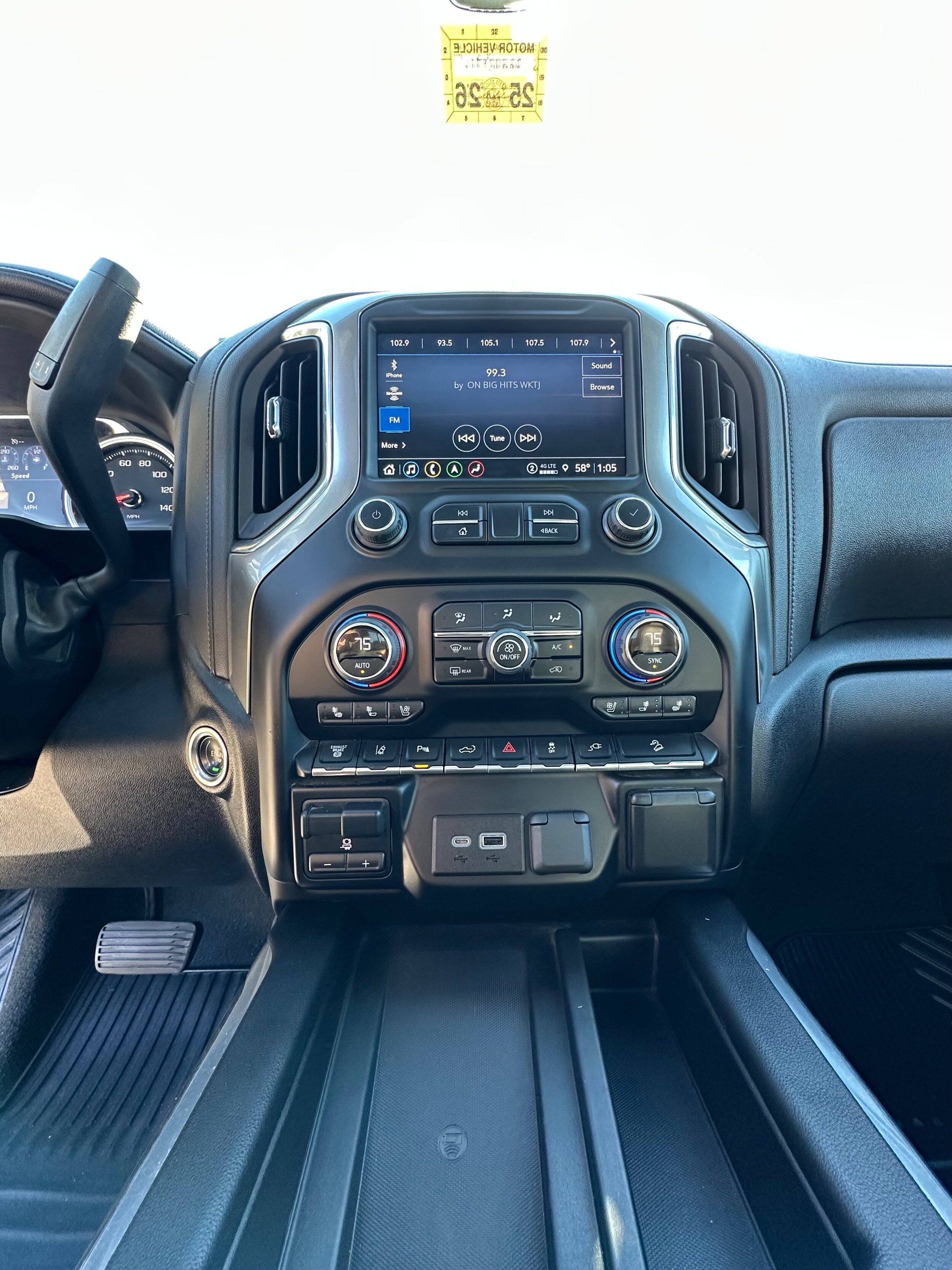 Used 2022 Chevrolet Silverado 3500 LTZ w/ LTZ Plus Package AWD/4WD image 17