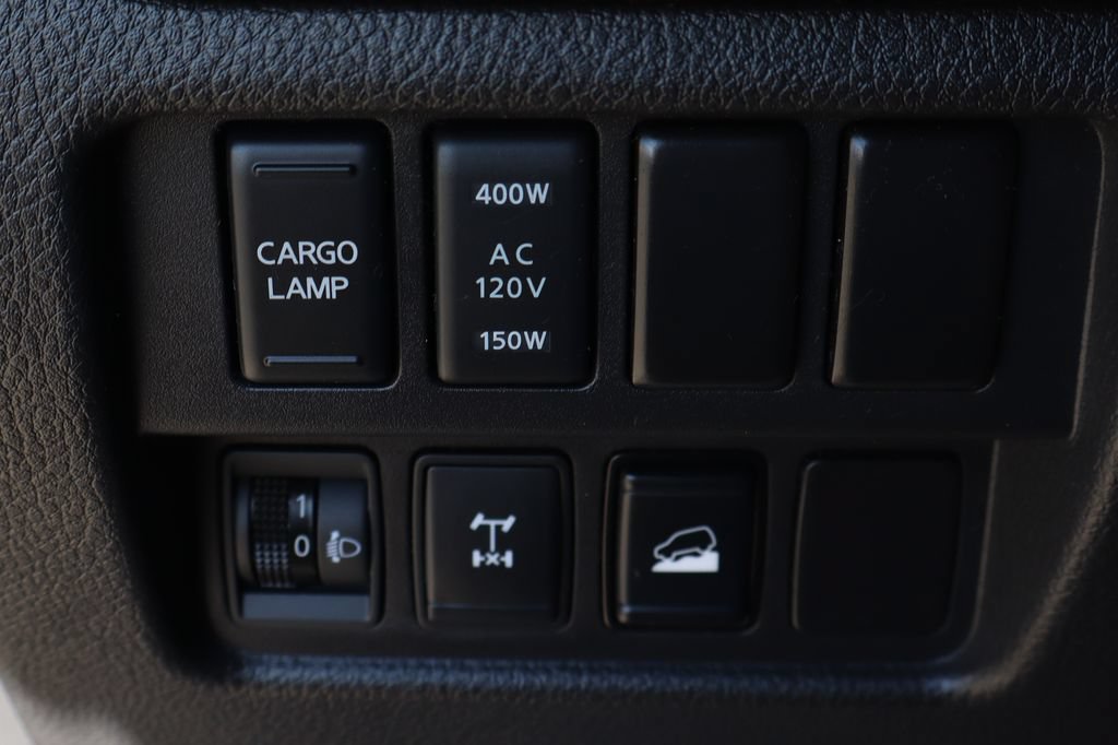Used 2024 Nissan Titan PRO-4X w/ Pro-4x Utility Package AWD/4WD image 24