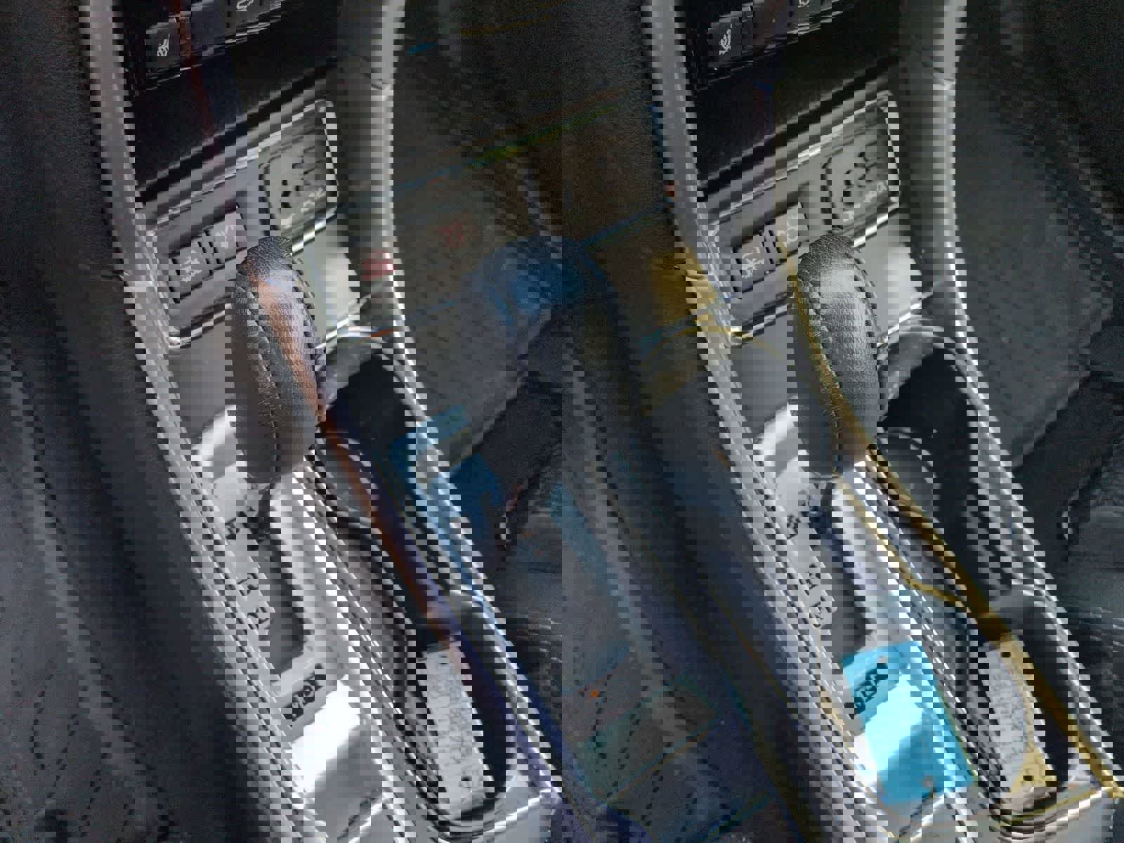 Used 2021 Subaru Ascent Premium w/ Convenience Package image 21