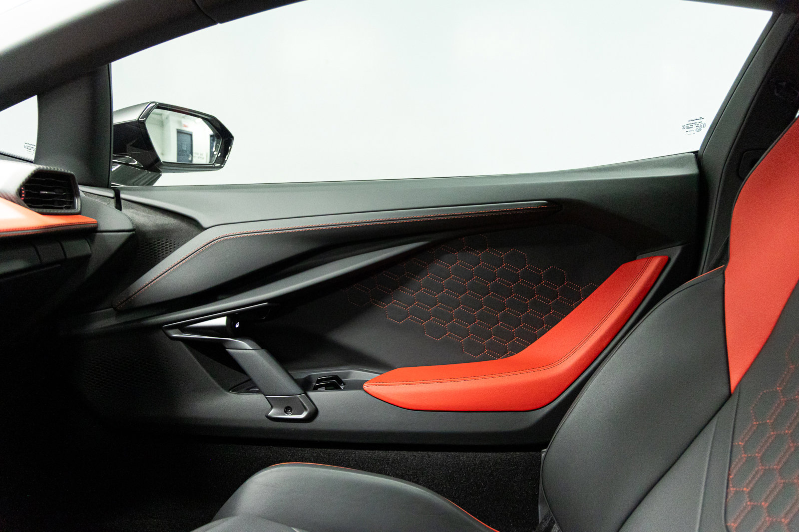 Used 2024 Lamborghini Revuelto image 49