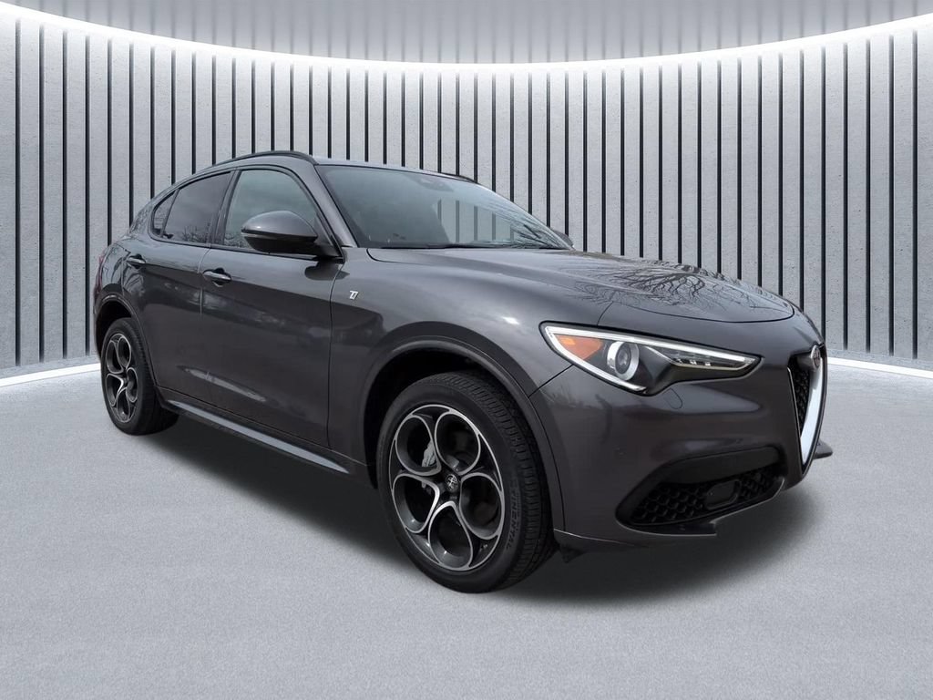 Used 2023 Alfa Romeo Stelvio Ti w/ Active Assist Plus Package AWD/4WD image 1