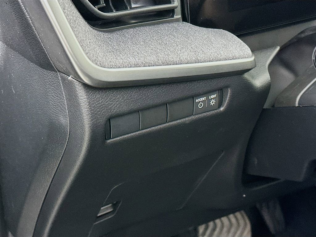 New 2026 Nissan Kicks SV w/ SV Premium Package image 15