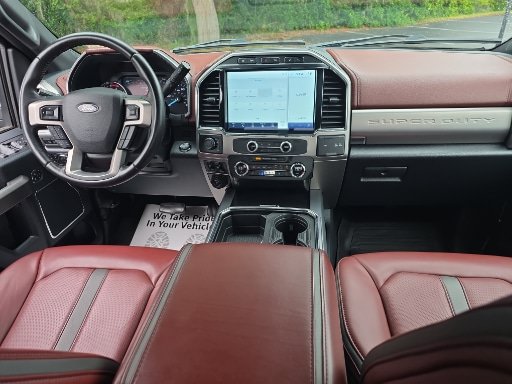 Certified 2022 Ford F350 Platinum AWD/4WD image 2