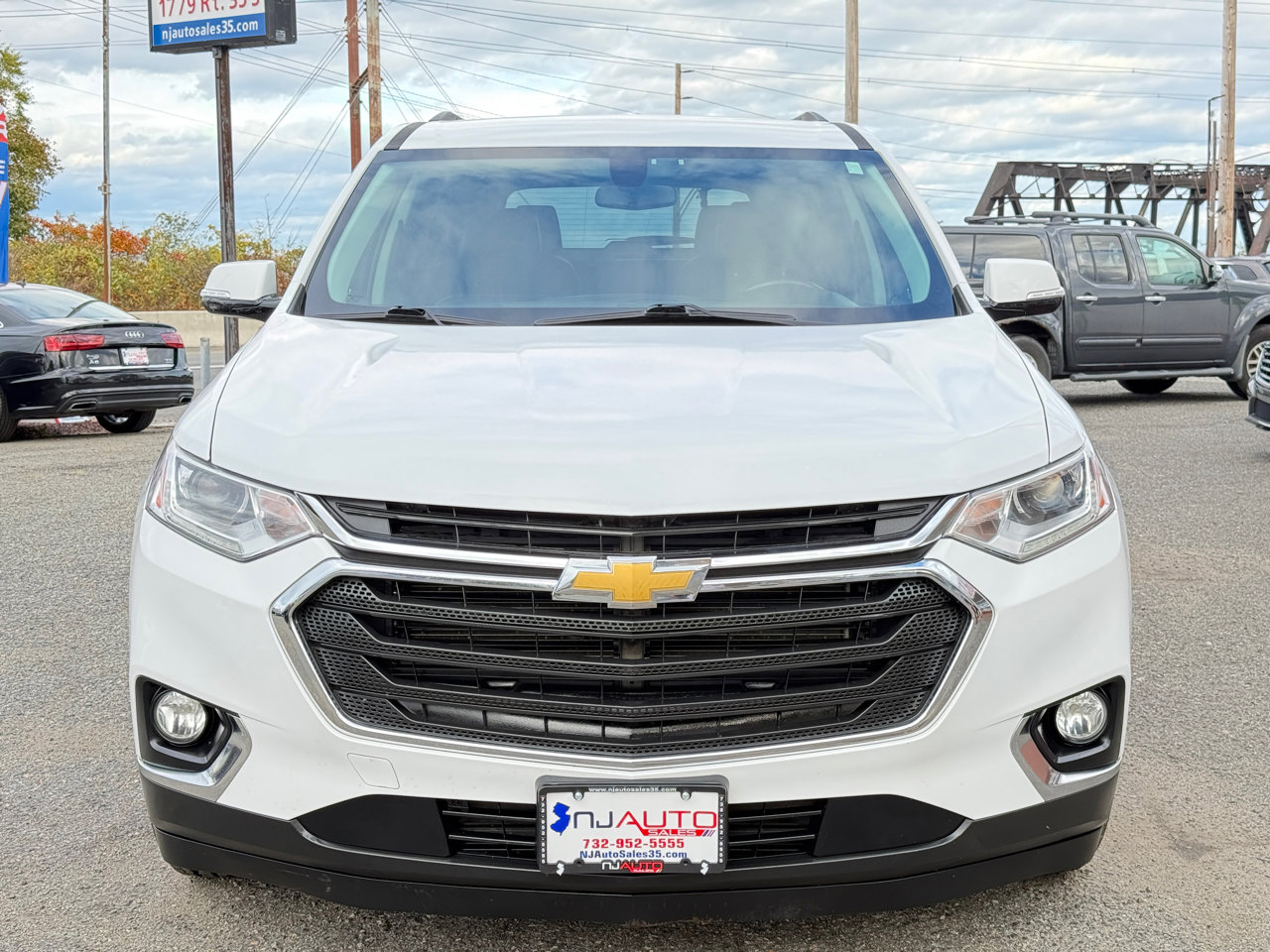 Used 2019 Chevrolet Traverse LT image 10