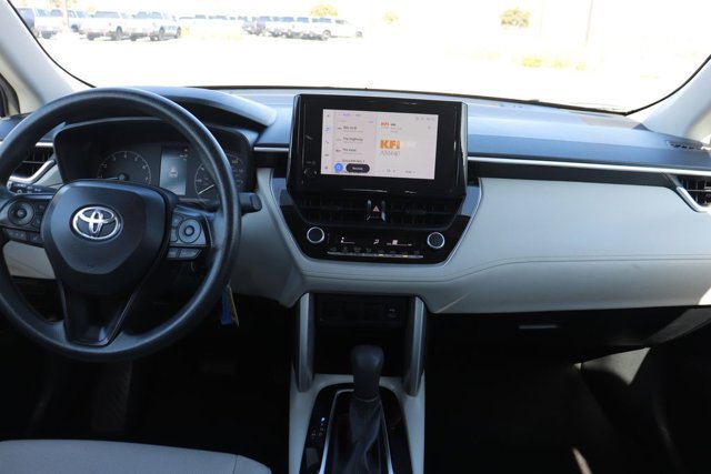 Used 2023 Toyota Corolla Cross L image 13
