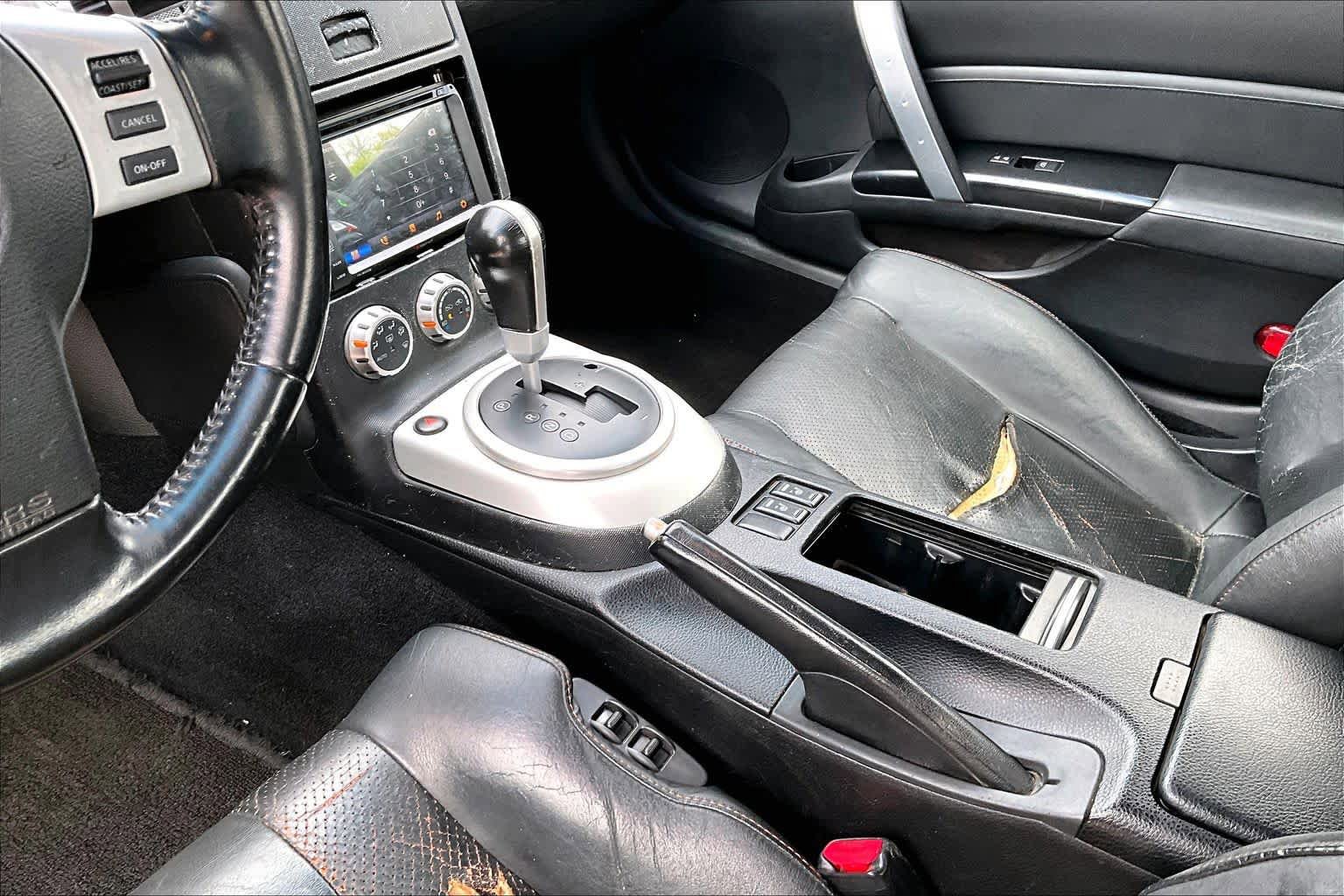 Used 2008 Nissan 350Z Touring RWD image 15