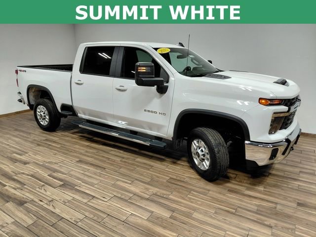 Used 2025 Chevrolet Silverado 2500 LT w/ Convenience Package AWD/4WD image 8
