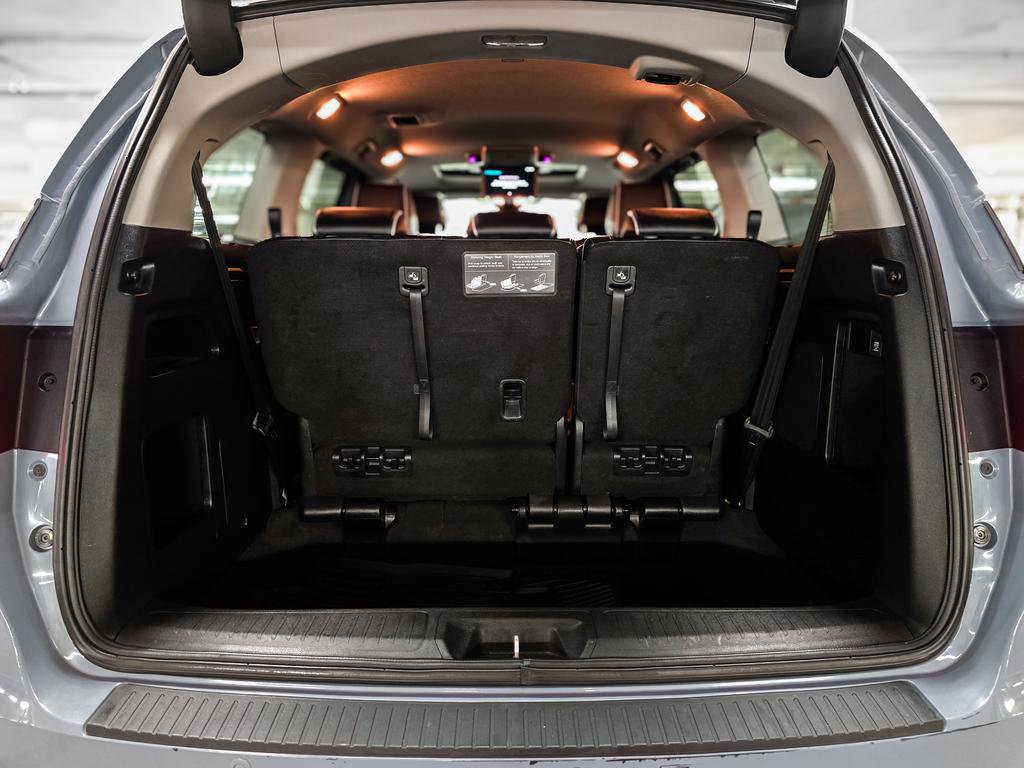 Used 2023 Honda Odyssey Elite image 9