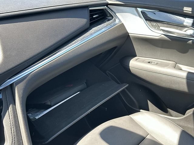 Certified 2023 Cadillac XT5 Premium Luxury AWD/4WD image 32