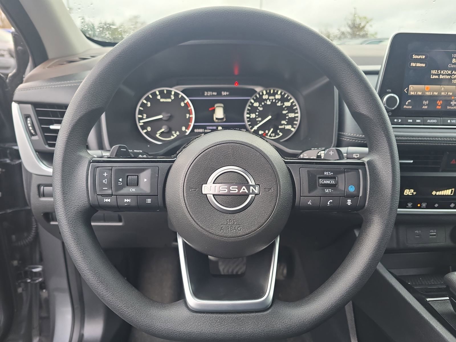 Used 2023 Nissan Rogue SV image 15