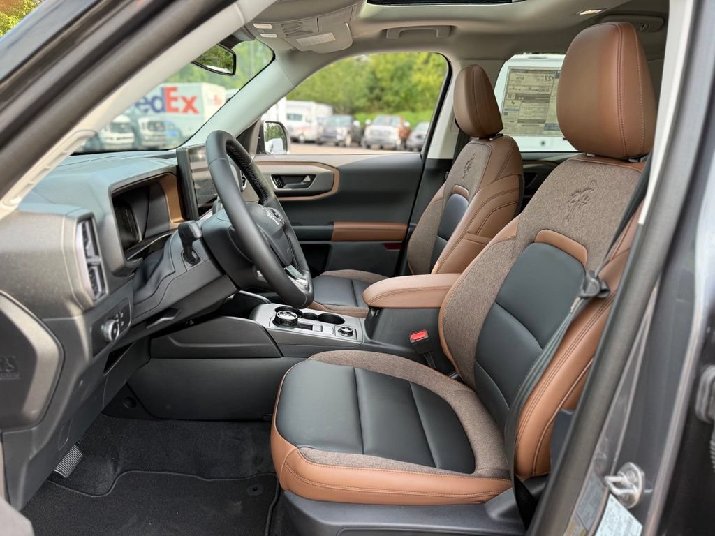 New 2026 Ford Bronco Sport Outer Banks w/ Outer Banks Tech Package+ AWD/4WD image 13