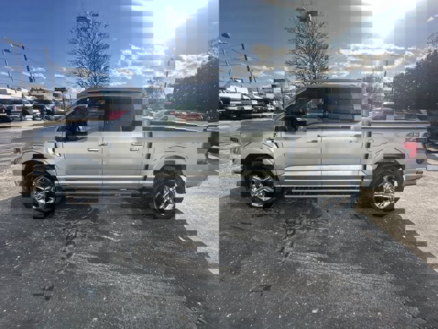 Used 2024 Ford F150 XLT w/ Mobile Office Package image 8