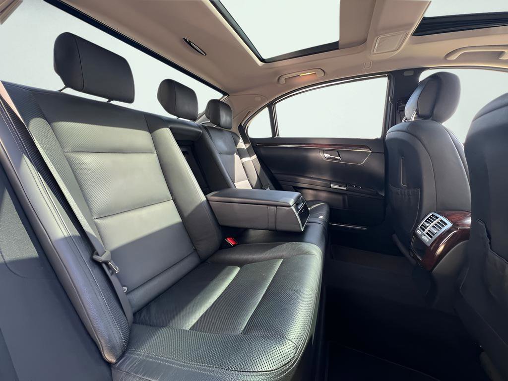 Used 2010 Mercedes-Benz S 550 image 27