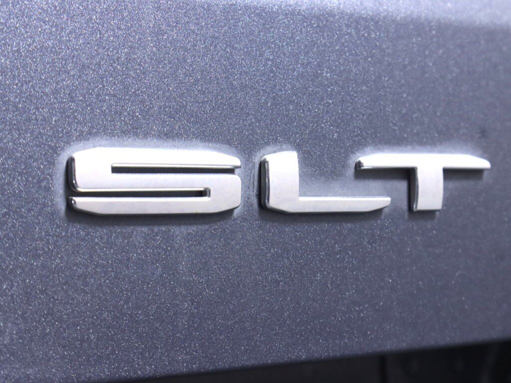 Used 2020 GMC Sierra 1500 SLT w/ SLT Premium Package AWD/4WD image 46