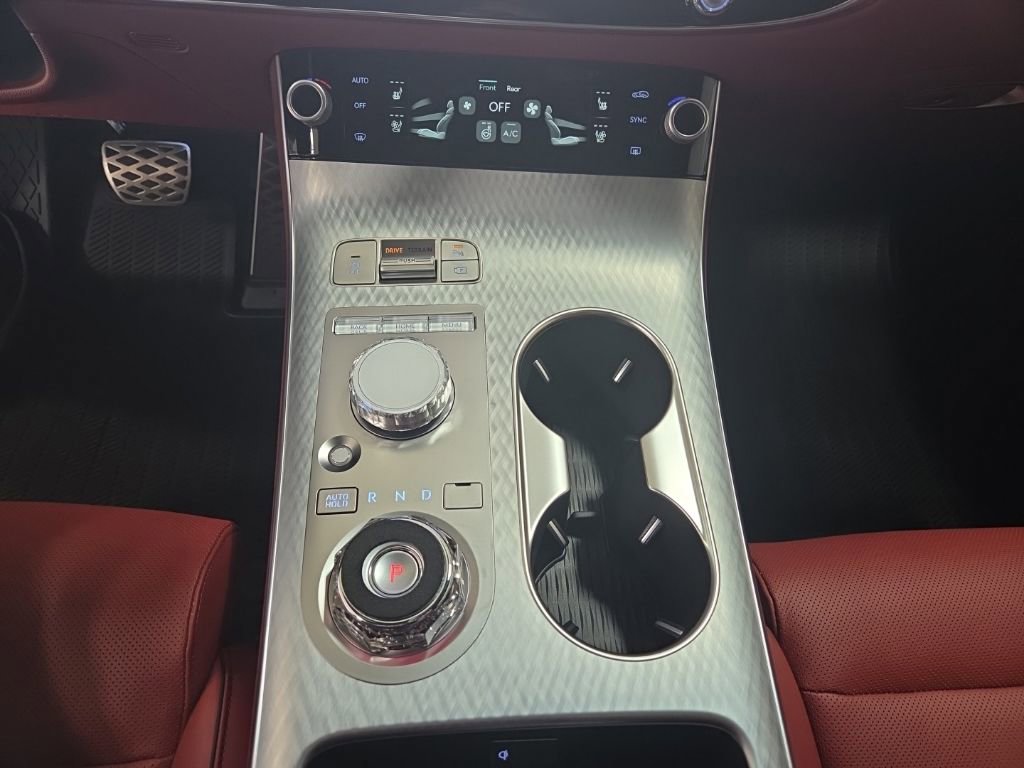 New 2026 Genesis GV70 2.5T Sport Prestige AWD/4WD image 20