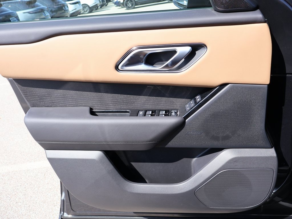 New 2026 Land Rover Range Rover Velar Autobiography image 37