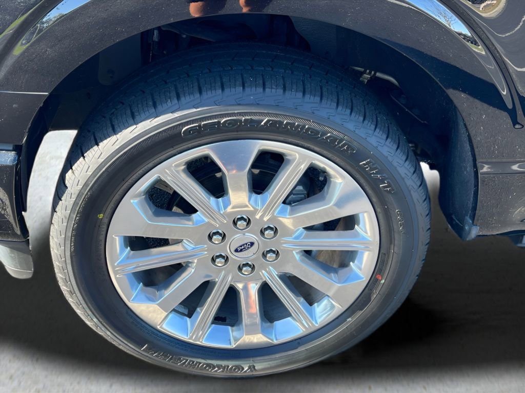 Used 2021 Ford F150 Limited image 9