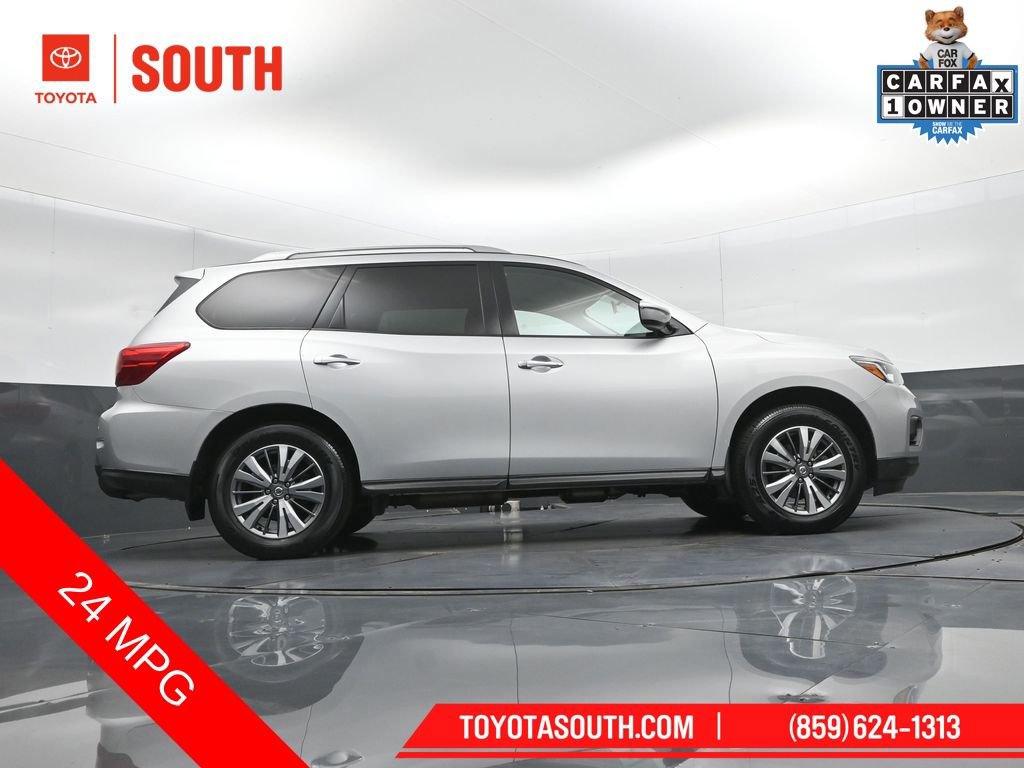 Used 2020 Nissan Pathfinder S AWD/4WD image 35