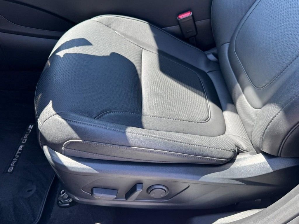 Certified 2026 Hyundai Santa Cruz SEL AWD/4WD image 15